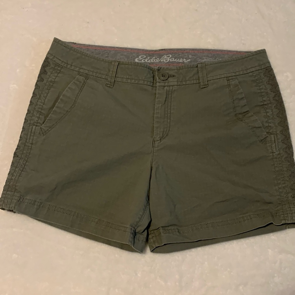 Eddie Bauer Cotton Embroidered Shorts Size 8